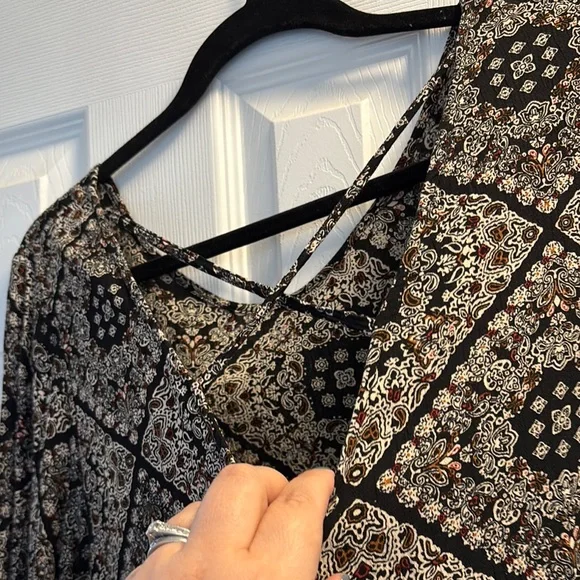 Dex Blouse - Picture 3 of 4